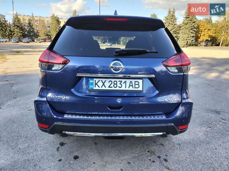 Позашляховик / Кросовер Nissan Rogue 2018 в Харкові
