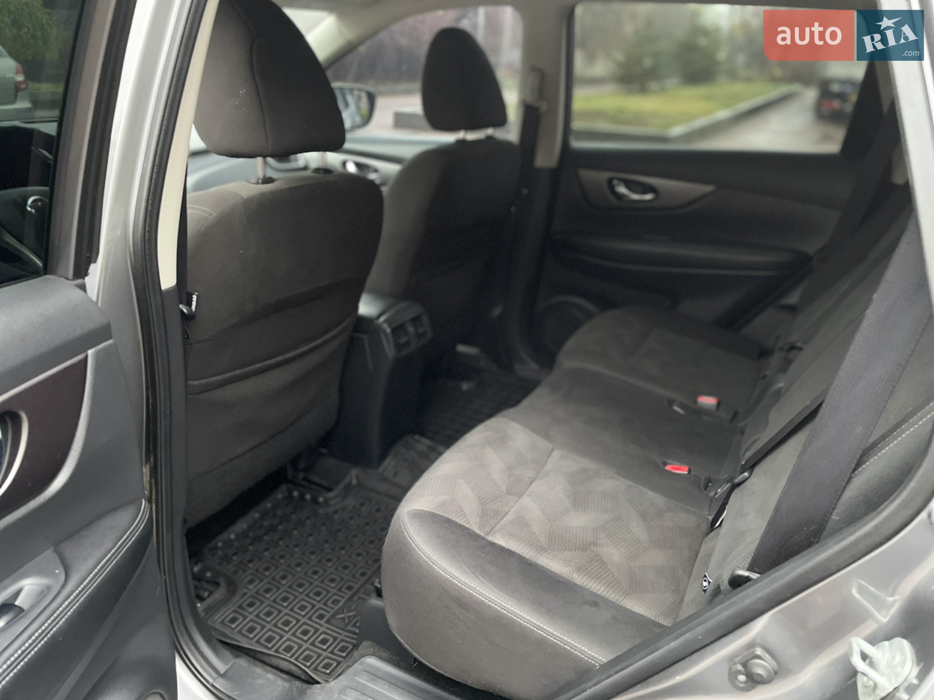 2015 Nissan Rogue - мініатюра 15