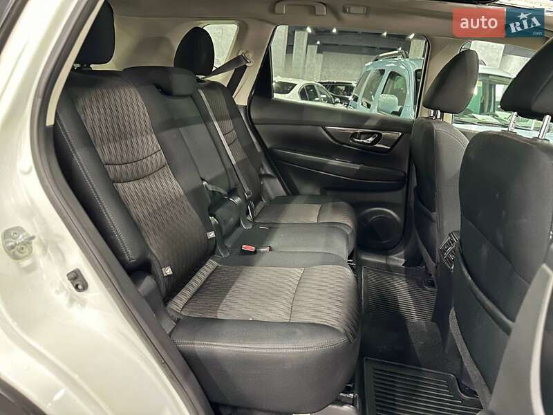 Внедорожник / Кроссовер Nissan Rogue 2017 в Каменском фото 20 Внедорожник / Кроссовер Nissan Rogue 2017 в Каменском