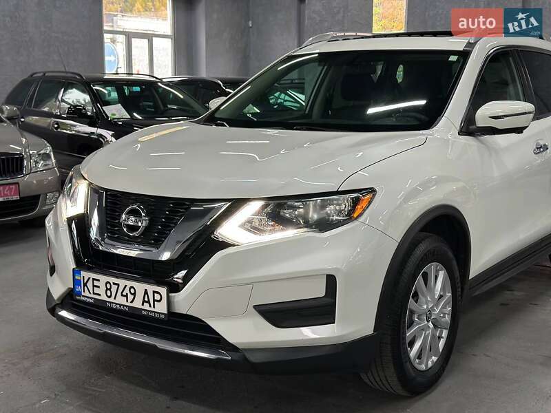 Внедорожник / Кроссовер Nissan Rogue 2017 в Каменском фото 3 Внедорожник / Кроссовер Nissan Rogue 2017 в Каменском