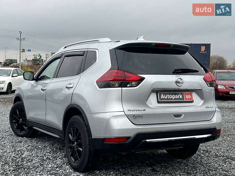 Внедорожник / Кроссовер Nissan Rogue 2017 в Львове