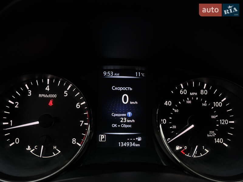 Позашляховик / Кросовер Nissan Rogue 2016 в Миколаєві