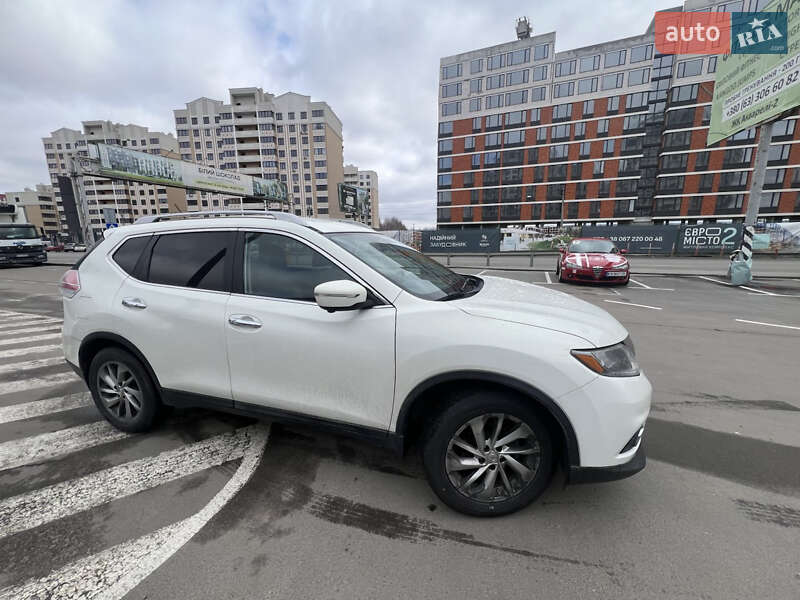 Внедорожник / Кроссовер Nissan Rogue 2014 в Вишневом фото 12 Внедорожник / Кроссовер Nissan Rogue 2014 в Вишневом