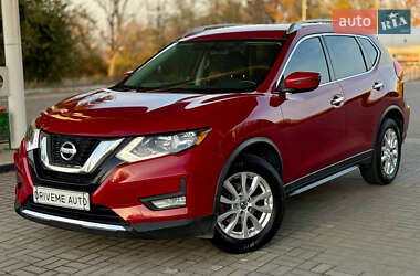 Позашляховик / Кросовер Nissan Rogue 2016 в Дніпрі