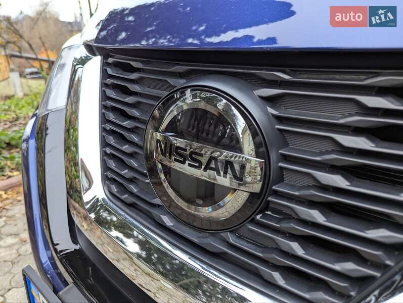 Внедорожник / Кроссовер Nissan Rogue 2020 в Ровно