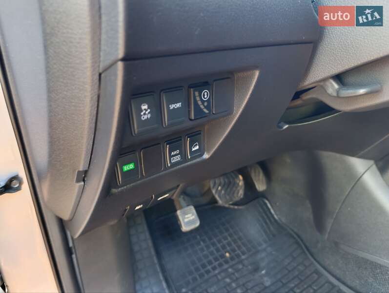 Внедорожник / Кроссовер Nissan Rogue 2016 в Харькове фото 4 Внедорожник / Кроссовер Nissan Rogue 2016 в Харькове