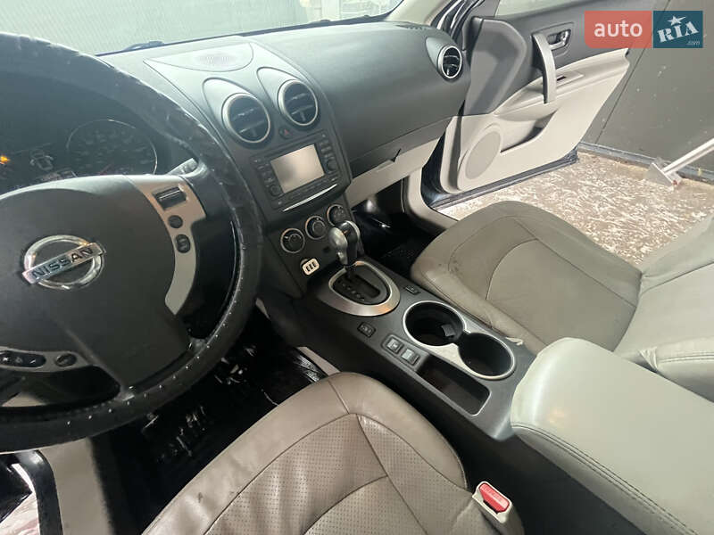 Внедорожник / Кроссовер Nissan Rogue 2013 в Подкамне фото 13 Внедорожник / Кроссовер Nissan Rogue 2013 в Подкамне