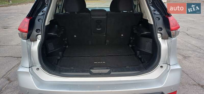 Внедорожник / Кроссовер Nissan Rogue 2018 в Кропивницком фото 24 Внедорожник / Кроссовер Nissan Rogue 2018 в Кропивницком