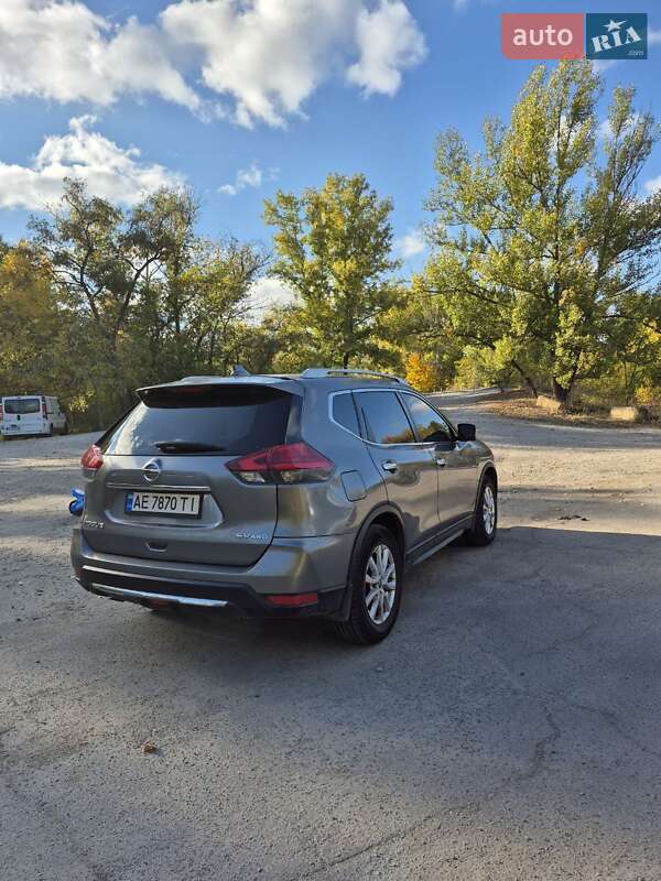 Внедорожник / Кроссовер Nissan Rogue 2018 в Днепре фото 5 Внедорожник / Кроссовер Nissan Rogue 2018 в Днепре