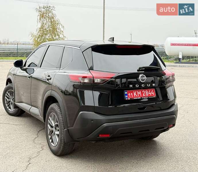 Внедорожник / Кроссовер Nissan Rogue 2021 в Днепре