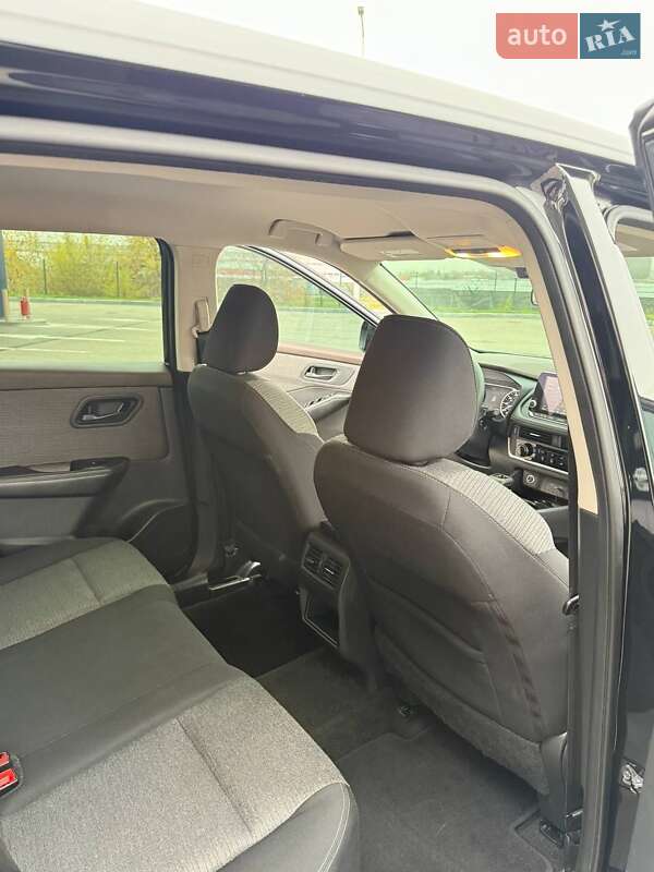 Внедорожник / Кроссовер Nissan Rogue 2021 в Днепре