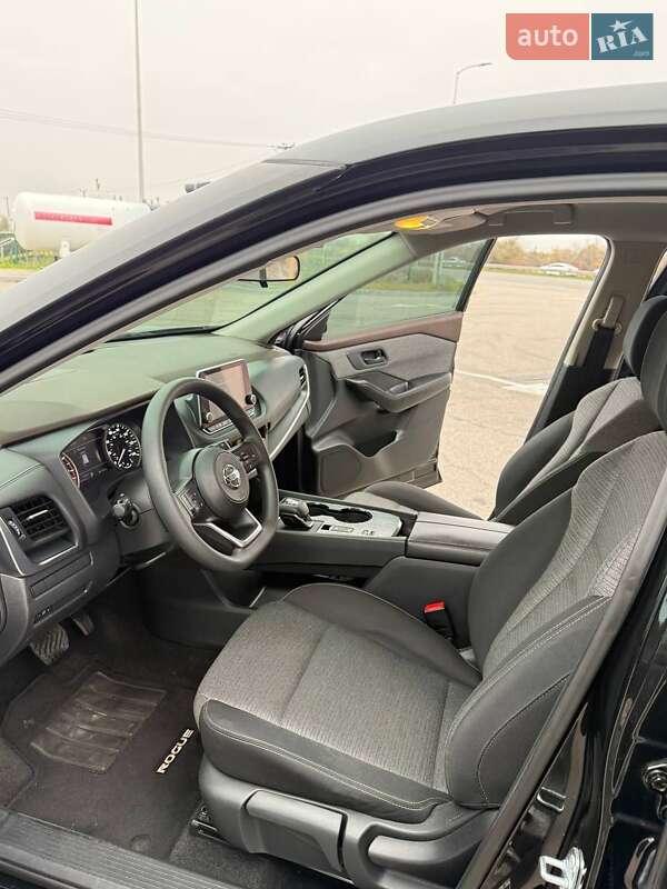 Внедорожник / Кроссовер Nissan Rogue 2021 в Днепре