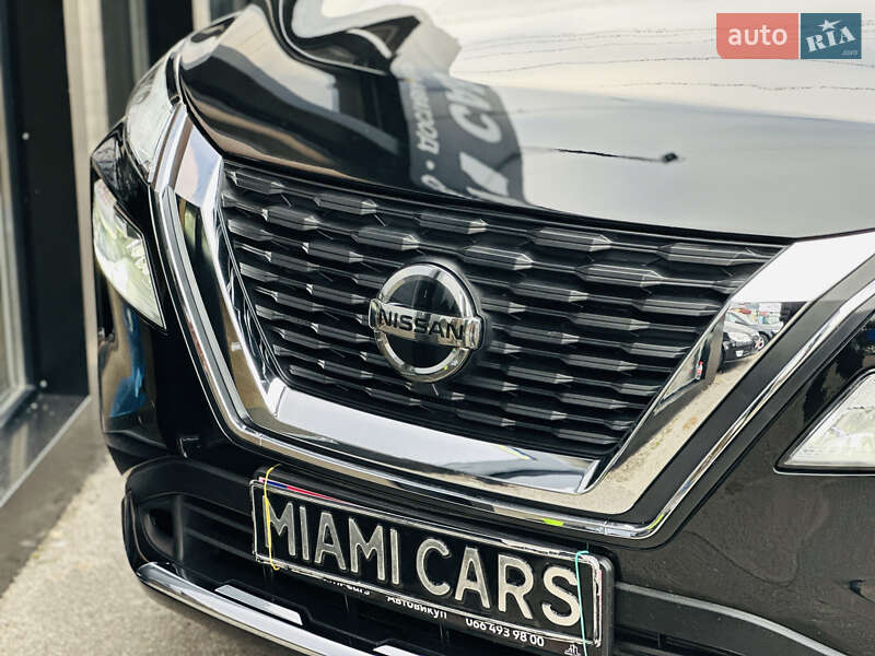 Позашляховик / Кросовер Nissan Rogue 2021 в Харкові