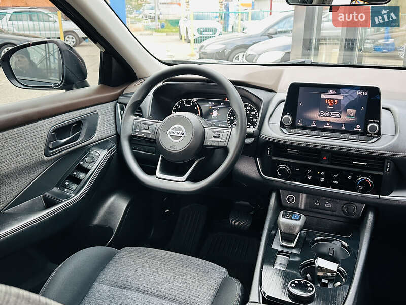 Позашляховик / Кросовер Nissan Rogue 2021 в Харкові