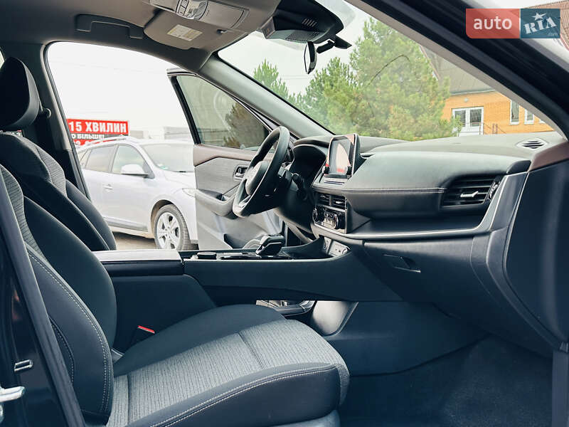 Позашляховик / Кросовер Nissan Rogue 2021 в Харкові