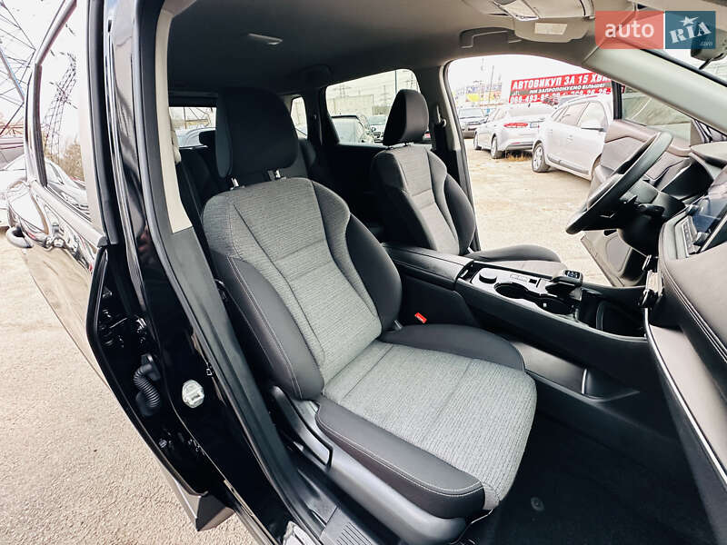 Позашляховик / Кросовер Nissan Rogue 2021 в Харкові