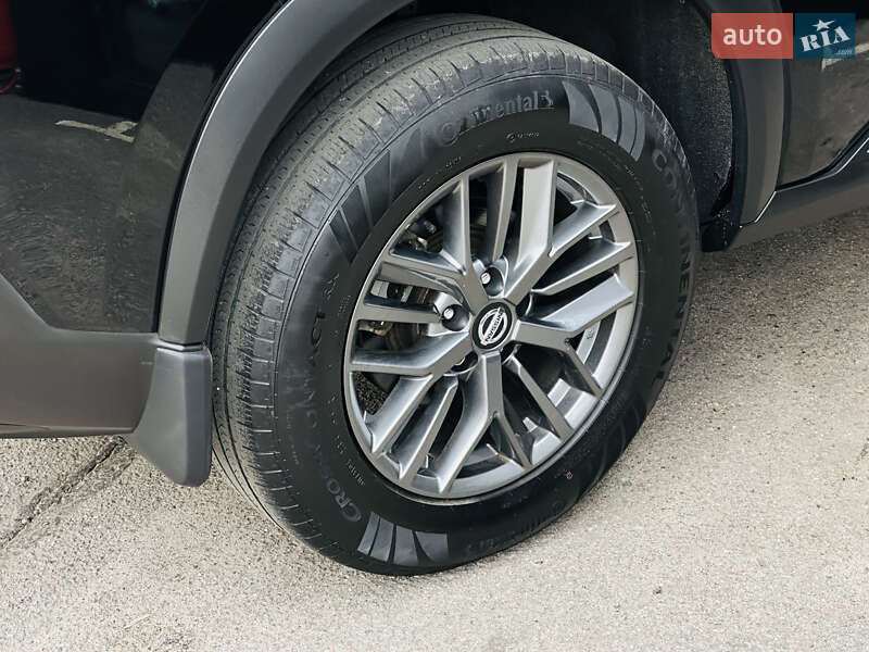 Позашляховик / Кросовер Nissan Rogue 2021 в Харкові