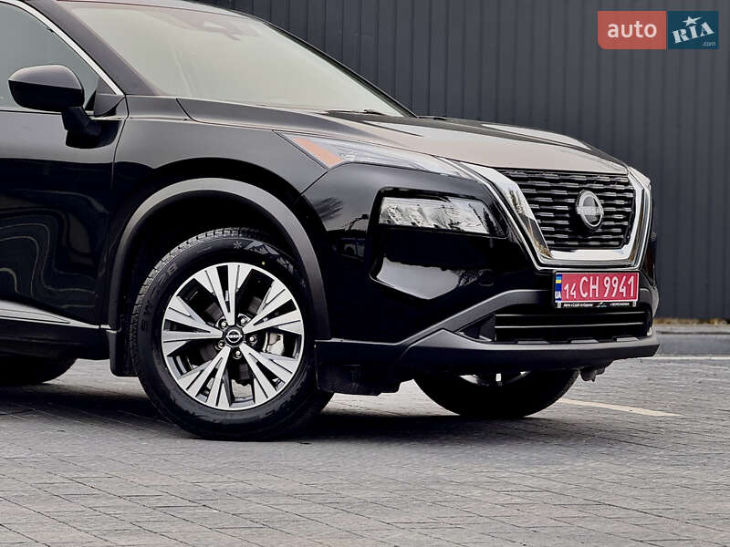 Внедорожник / Кроссовер Nissan Rogue 2023 в Самборе