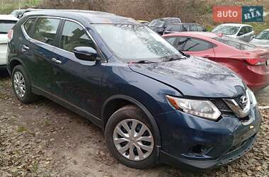 Внедорожник / Кроссовер Nissan Rogue 2015 в Киеве