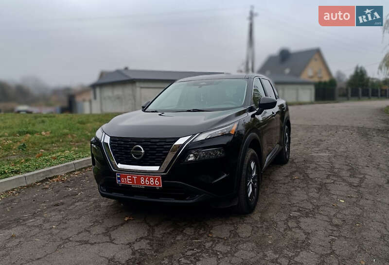 Nissan Rogue 2021