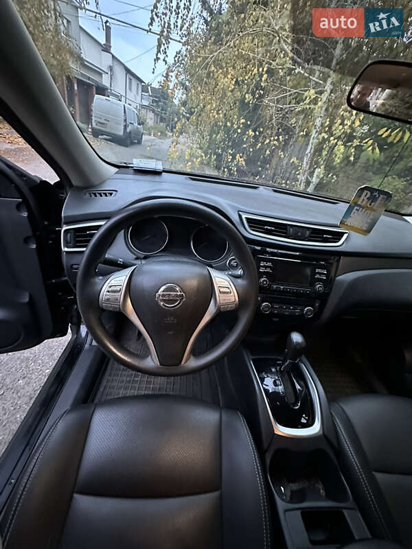 Внедорожник / Кроссовер Nissan Rogue 2015 в Одессе