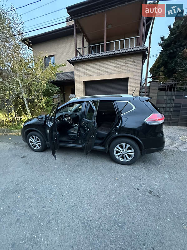Внедорожник / Кроссовер Nissan Rogue 2015 в Одессе
