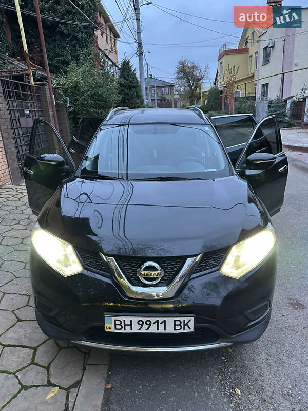 Внедорожник / Кроссовер Nissan Rogue 2015 в Одессе