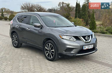 Позашляховик / Кросовер Nissan Rogue 2015 в Львові