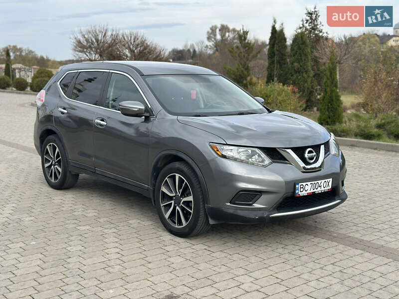 Внедорожник / Кроссовер Nissan Rogue 2015 в Львове