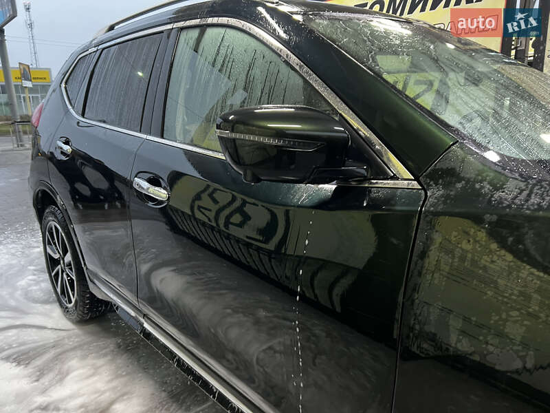 Внедорожник / Кроссовер Nissan Rogue 2019 в Белой Церкви