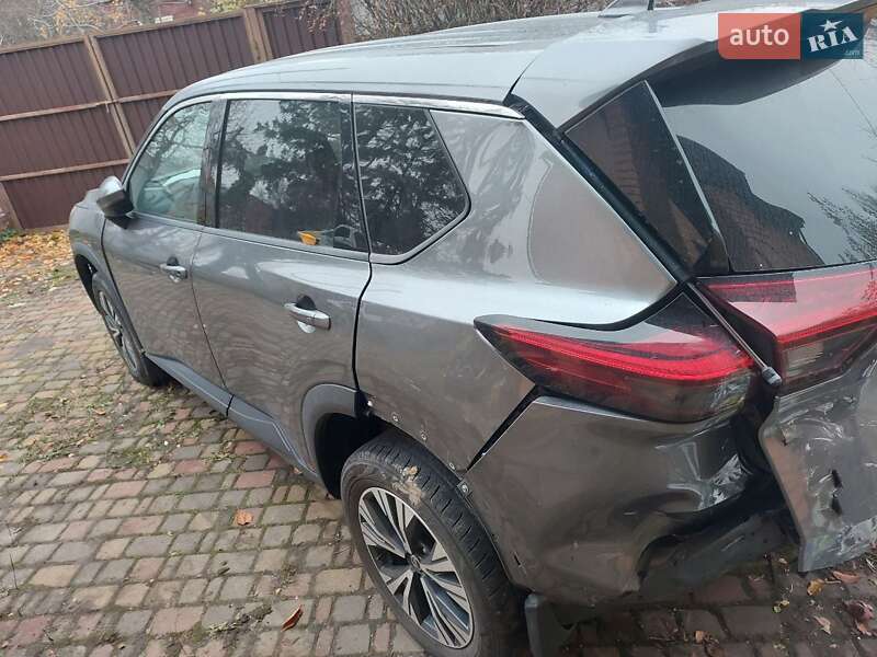 Внедорожник / Кроссовер Nissan Rogue 2021 в Харькове