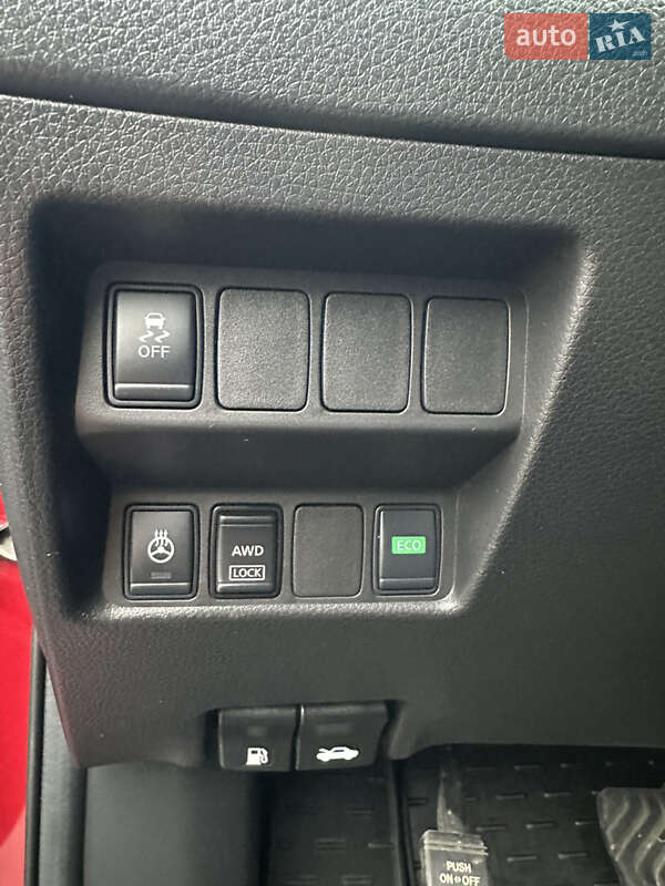 Позашляховик / Кросовер Nissan Rogue 2017 в Києві фото 25 Позашляховик / Кросовер Nissan Rogue 2017 в Києві