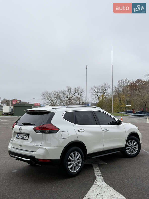 Внедорожник / Кроссовер Nissan Rogue 2017 в Днепре фото 16 Внедорожник / Кроссовер Nissan Rogue 2017 в Днепре