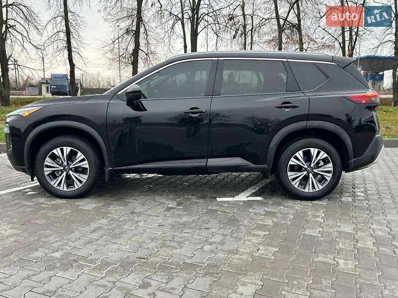Позашляховик / Кросовер Nissan Rogue 2021 в Вінниці