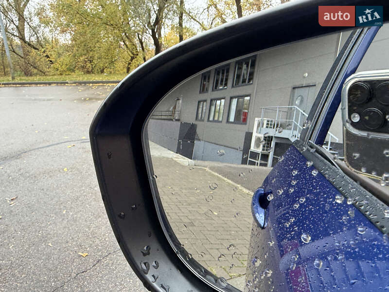 Внедорожник / Кроссовер Nissan Rogue 2021 в Киеве