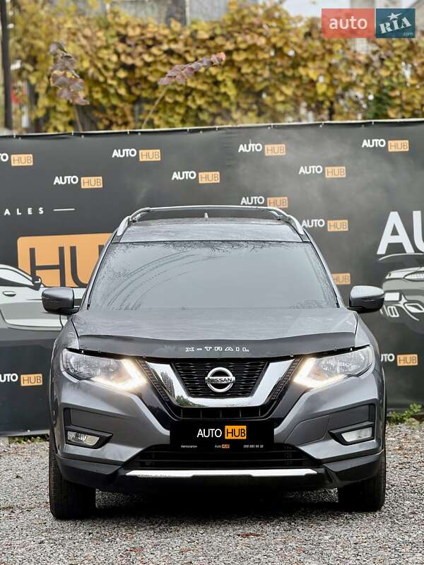 Позашляховик / Кросовер Nissan Rogue 2018 в Харкові