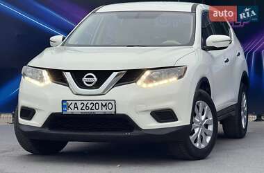 Внедорожник / Кроссовер Nissan Rogue 2015 в Запорожье