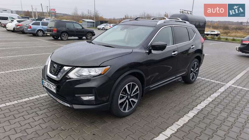 Внедорожник / Кроссовер Nissan Rogue 2020 в Львове