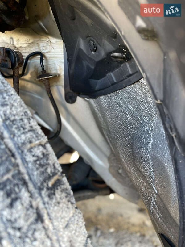 Позашляховик / Кросовер Nissan Rogue 2015 в Києві