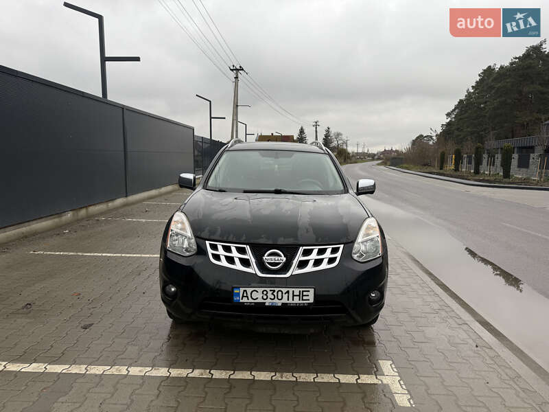 Внедорожник / Кроссовер Nissan Rogue 2012 в Луцке