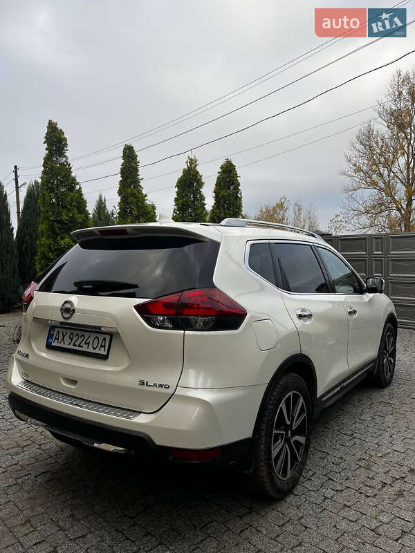 Внедорожник / Кроссовер Nissan Rogue 2018 в Киеве