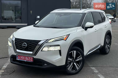 Позашляховик / Кросовер Nissan Rogue 2022 в Києві