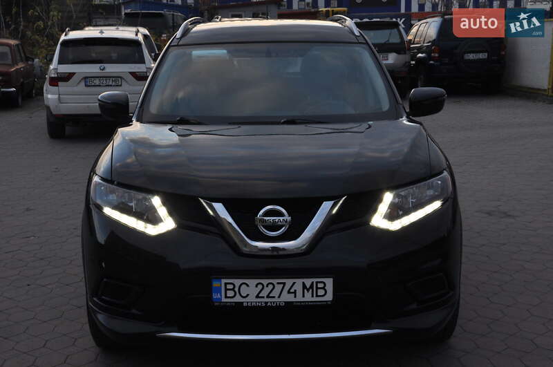 Позашляховик / Кросовер Nissan Rogue 2016 в Львові фото 4 Позашляховик / Кросовер Nissan Rogue 2016 в Львові