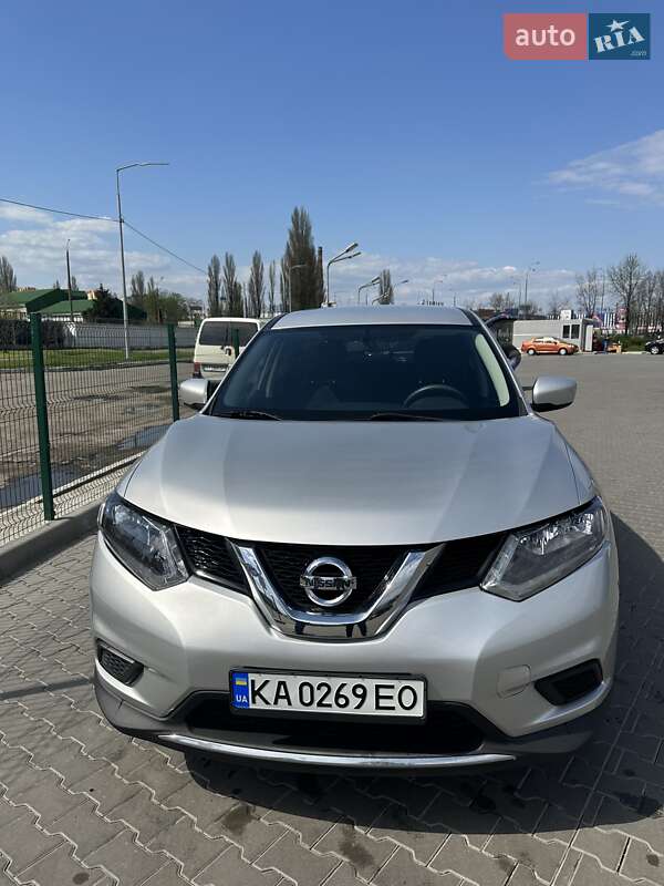 Внедорожник / Кроссовер Nissan Rogue 2016 в Киеве фото 2 Внедорожник / Кроссовер Nissan Rogue 2016 в Киеве