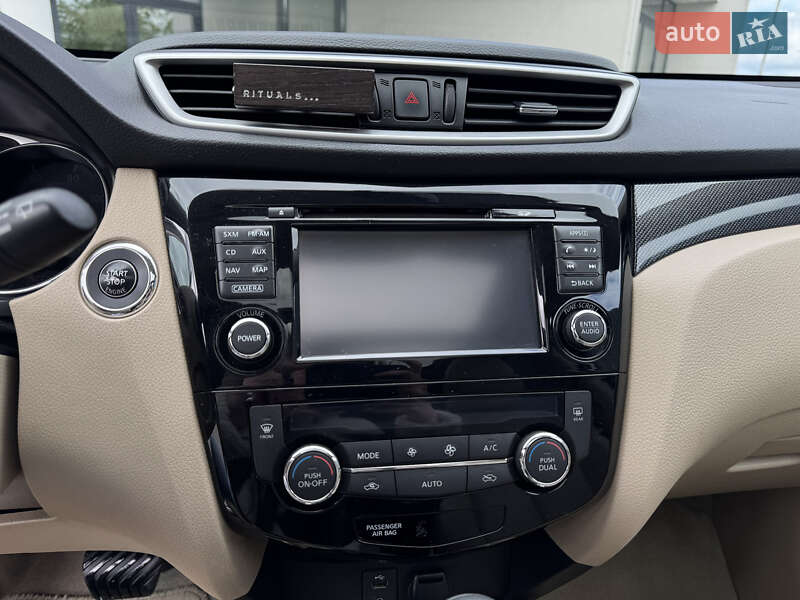 Внедорожник / Кроссовер Nissan Rogue 2014 в Ивано-Франковске