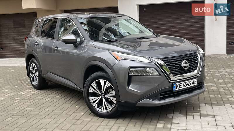 Внедорожник / Кроссовер Nissan Rogue 2023 в Днепре