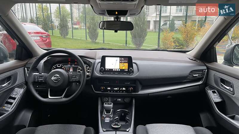 Внедорожник / Кроссовер Nissan Rogue 2023 в Днепре