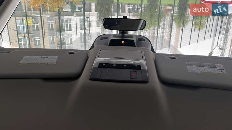 Внедорожник / Кроссовер Nissan Rogue 2023 в Днепре