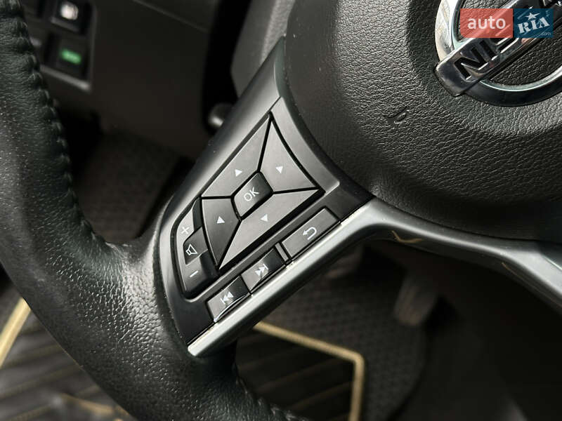 Внедорожник / Кроссовер Nissan Rogue 2018 в Харькове