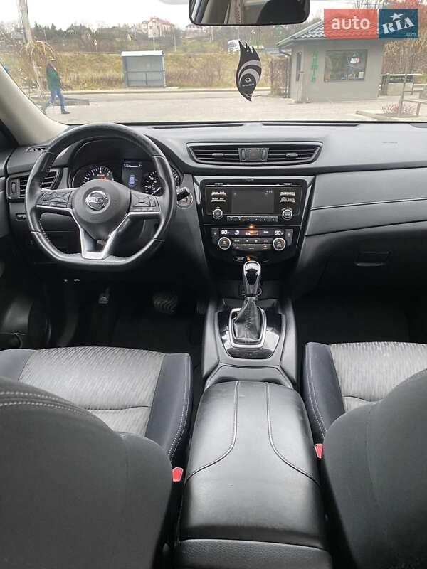 Внедорожник / Кроссовер Nissan Rogue 2017 в Львове фото 11 Внедорожник / Кроссовер Nissan Rogue 2017 в Львове